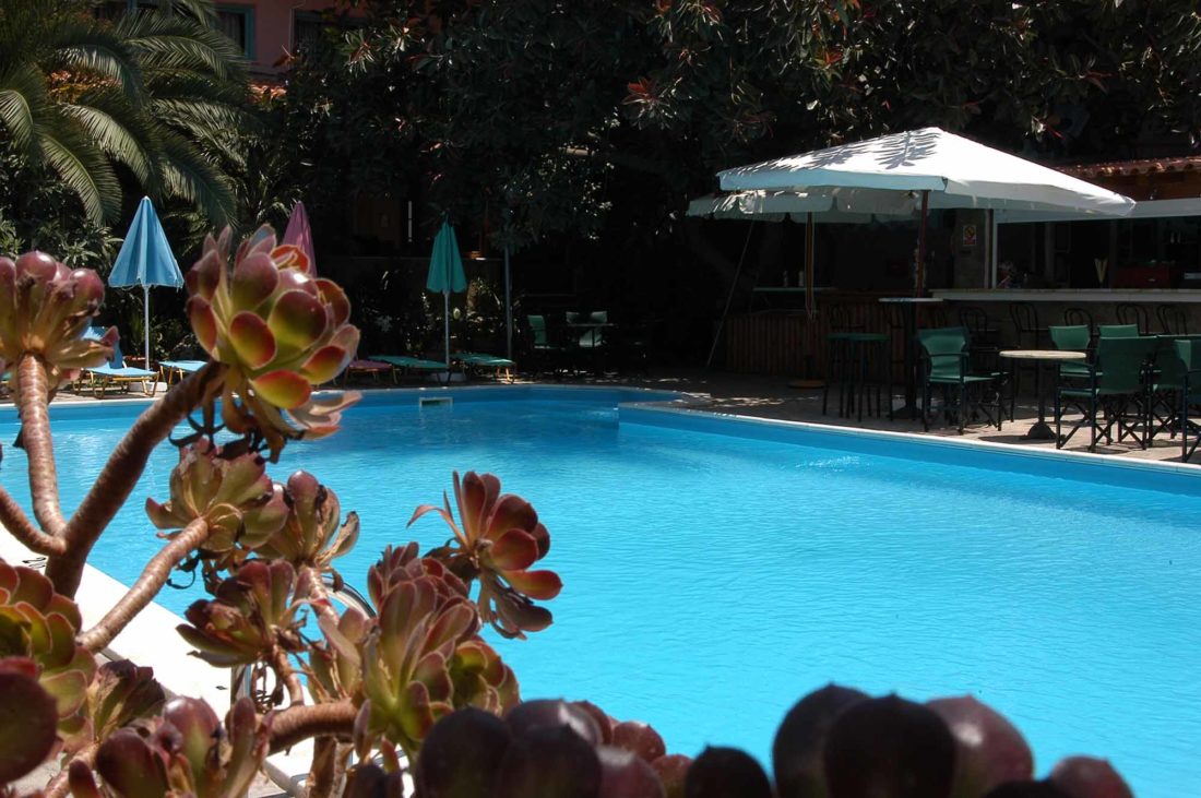 Aegeon Hotel Center 1